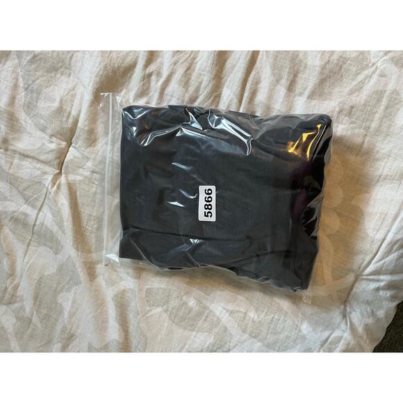 Cozy earth gray 1/4 zip pullover pockets men’s X-Large - Picture 10 of 10